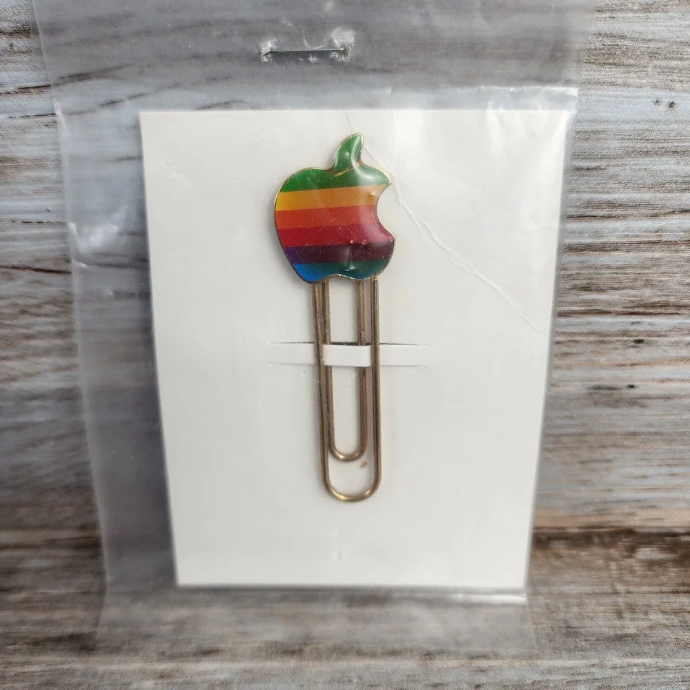 Apple MAC Vintage Apple Extra Large PIN Paperclip Original‎ Design Super RARE